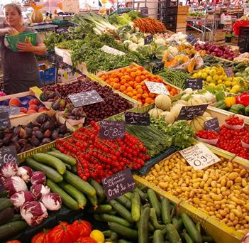 marché de St-palais sur mer - Camping de Bernezac